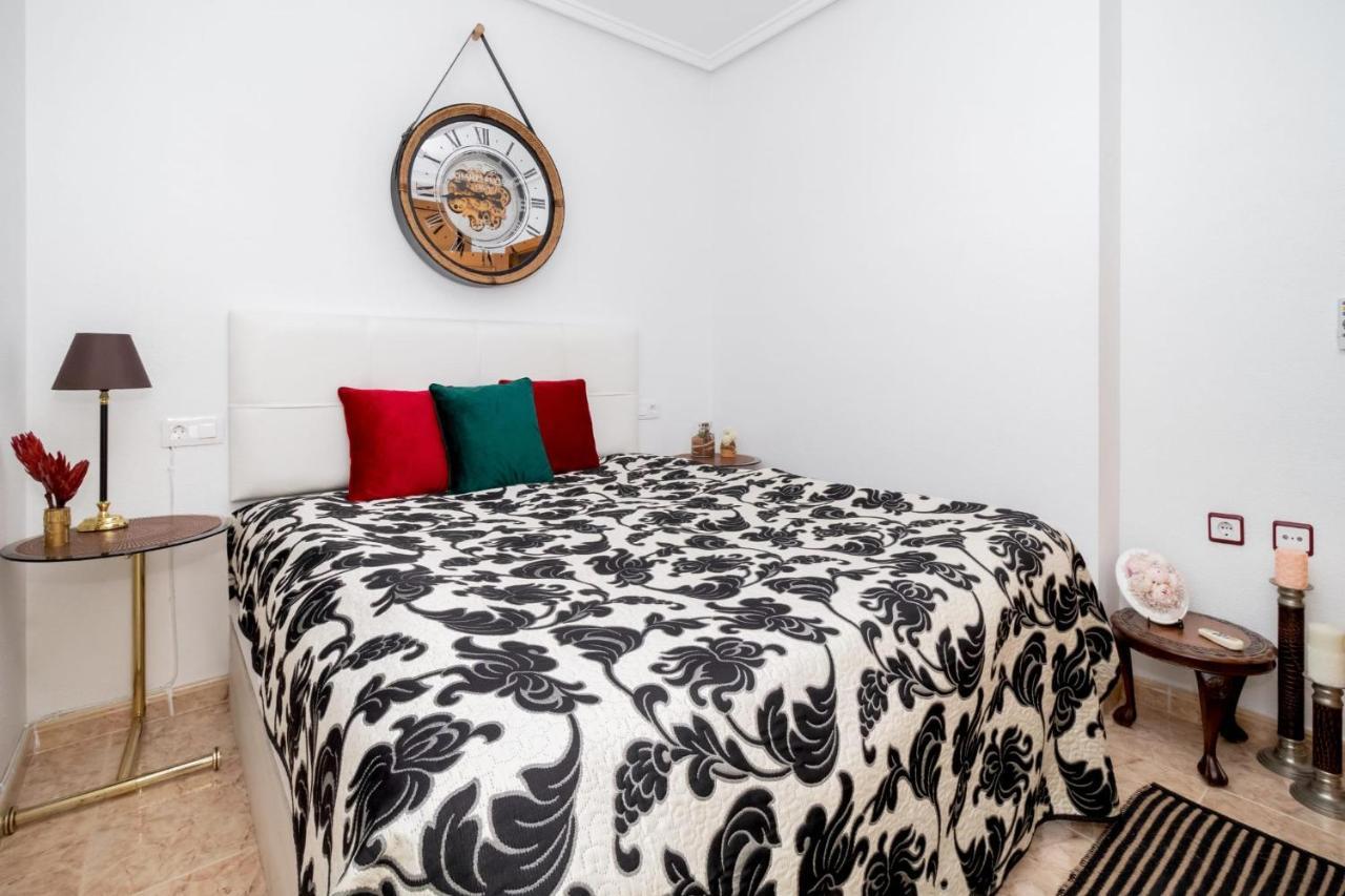 Residenz Habaneras Apartman Torrevieja Kültér fotó